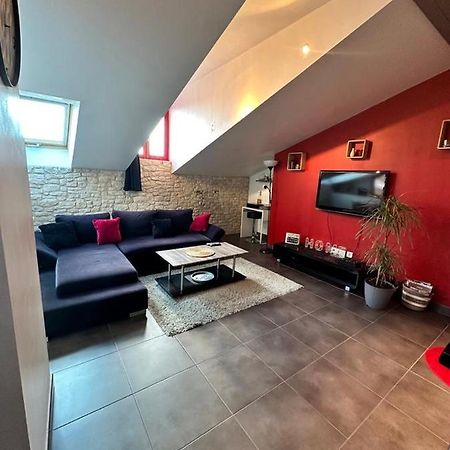 Appart En Duplex Climatise Coeur De Ville Perigueux Exterior photo